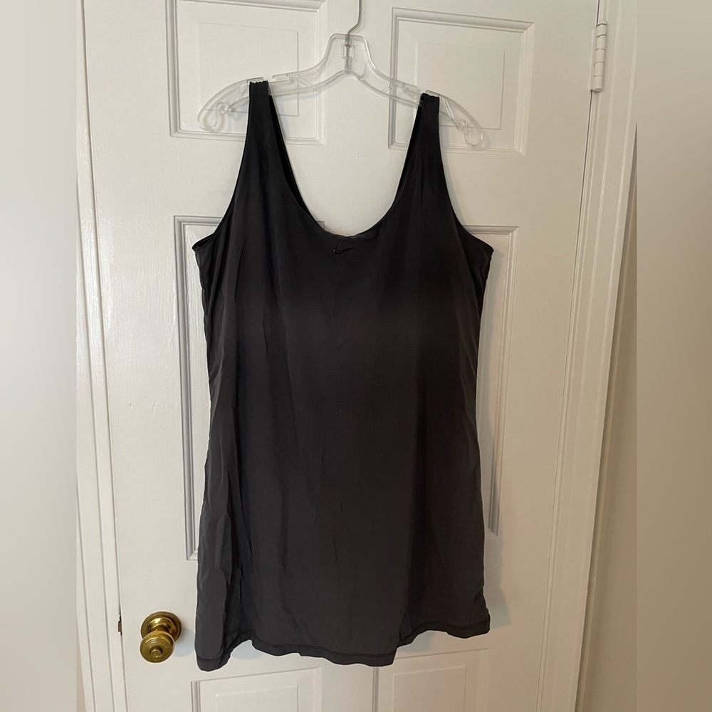 Elegant Black Sleeveless Dress